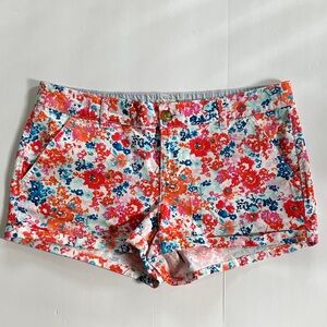 SO Floral Women's Shorts - Size 13